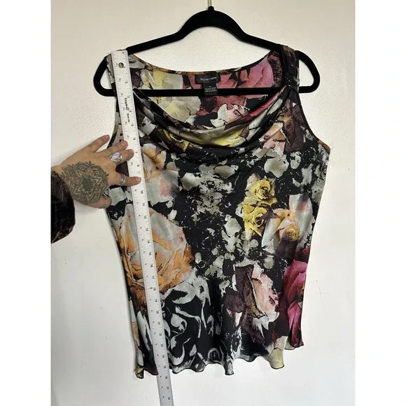 Spense Woman's Cowl Neck tank Romantic Dark Whimsical Satin Dark Floral‎ M - Picture 6 of 9